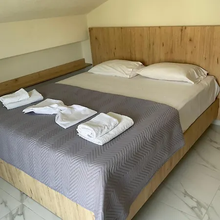 Marinas House 2 Дом отдыха Никити