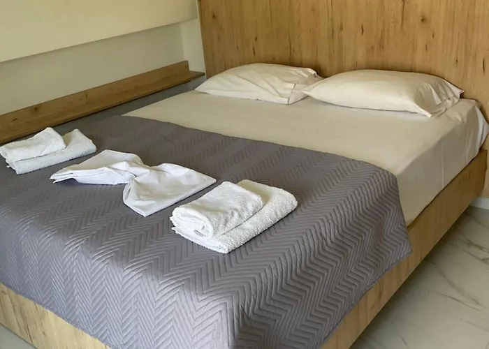 Marinas House 2 Semesterbostad Nikiti (Sithonia)