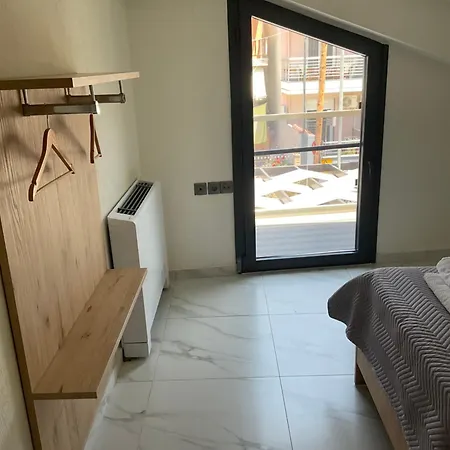 בית נופש Marinas House 2